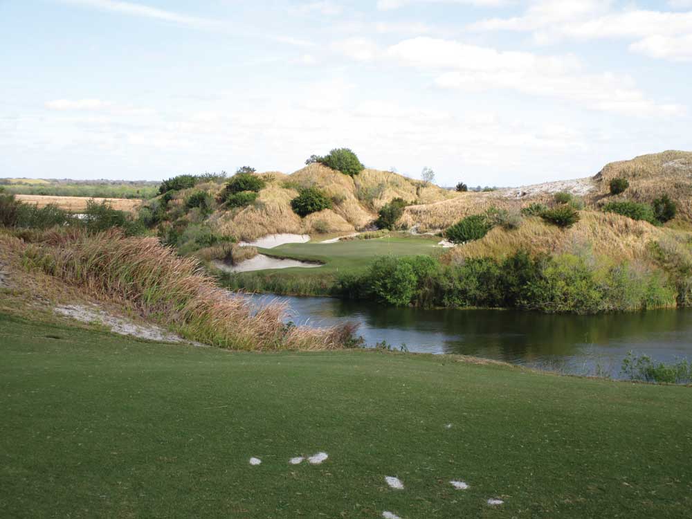 PRIM AS A CAMEO, 7 BLUE IS THE PRETTIEST GREEN COMPLEX AT STREAMSONG