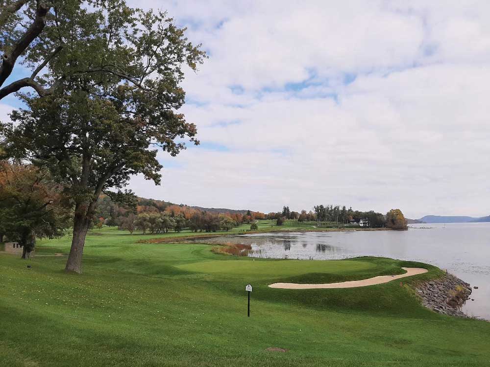 THE MAJESTIC CURVE OF THE MIGHTY 18TH AT Leatherstocking Golf Course