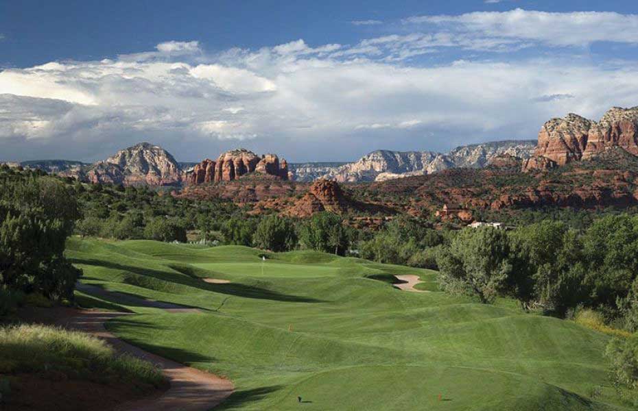 THE STRIATED RED ROCK FORMATIONS OF SEDONA GOLF RESORT