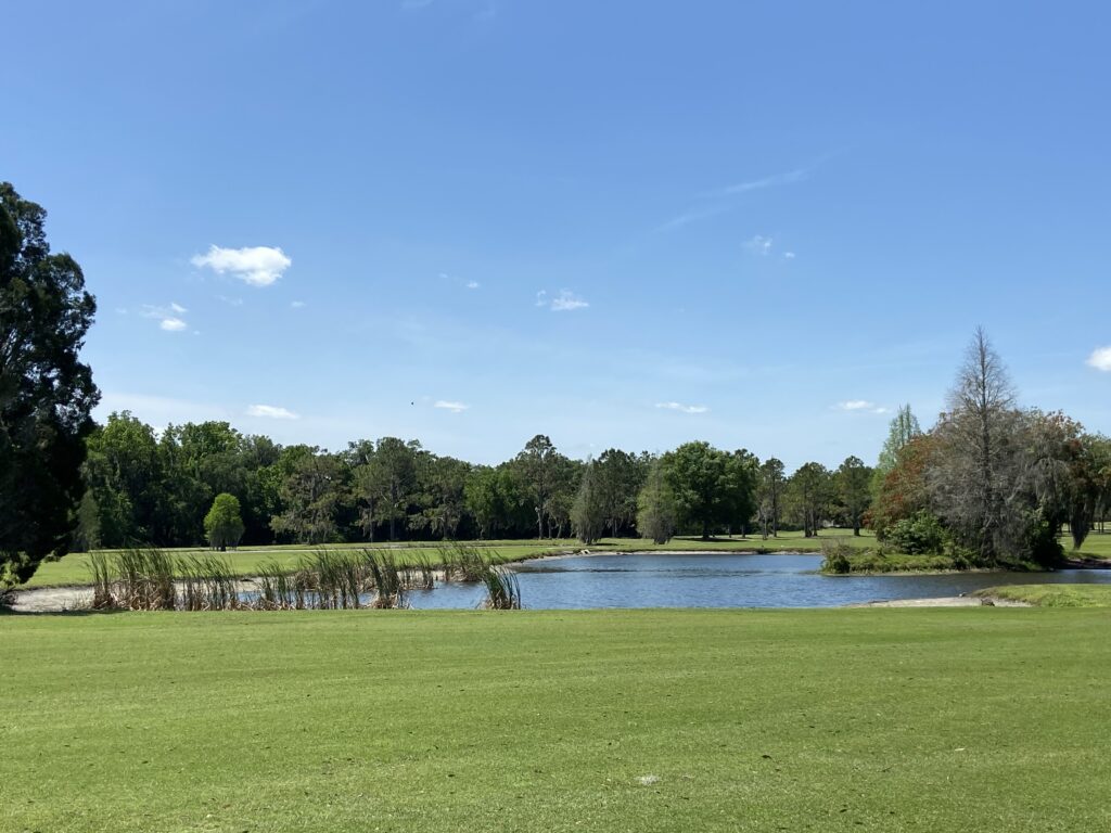 Bartow Golf Course 2 hole fairway