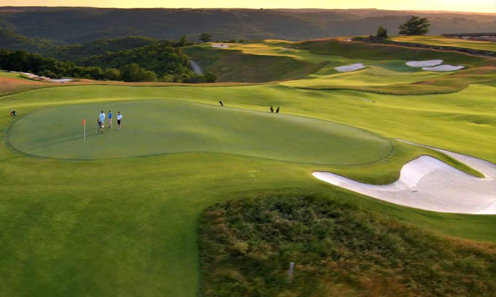 Mountain Top Hole No. 2 par 3 uphill 185 yards