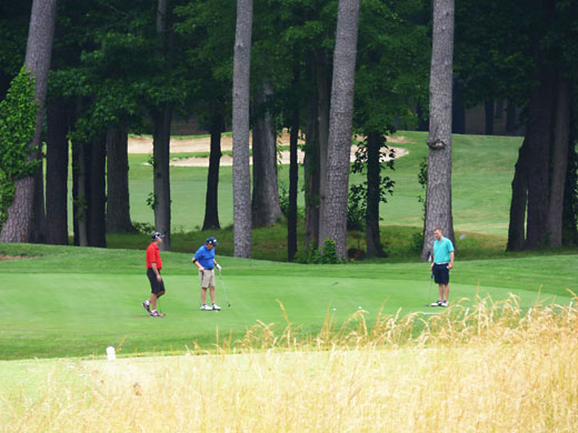 Hog Neck Golf Course players