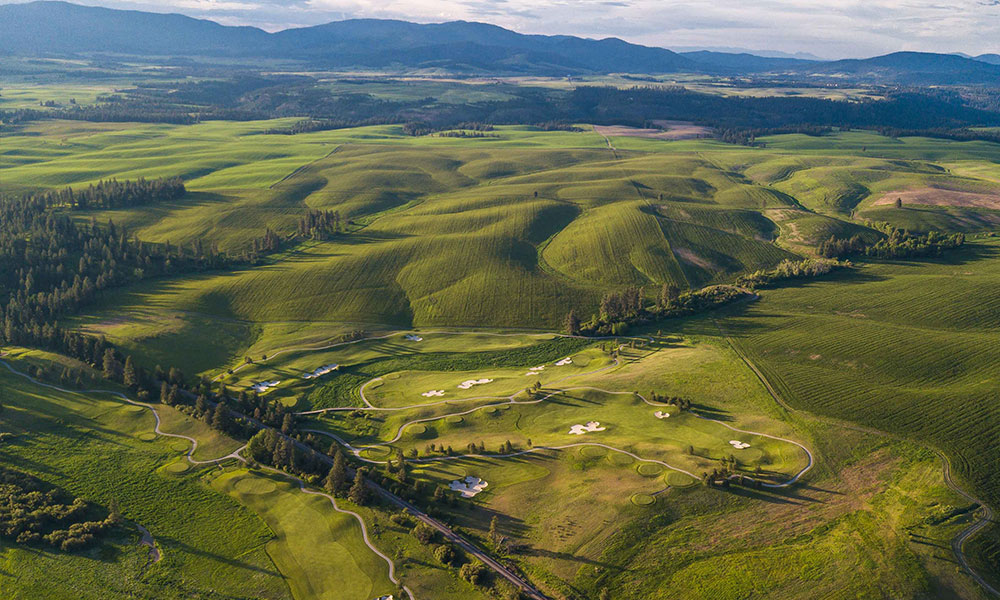 Aerial View of Circling Raven GC - Photo attribution and copyright to PJKoenig