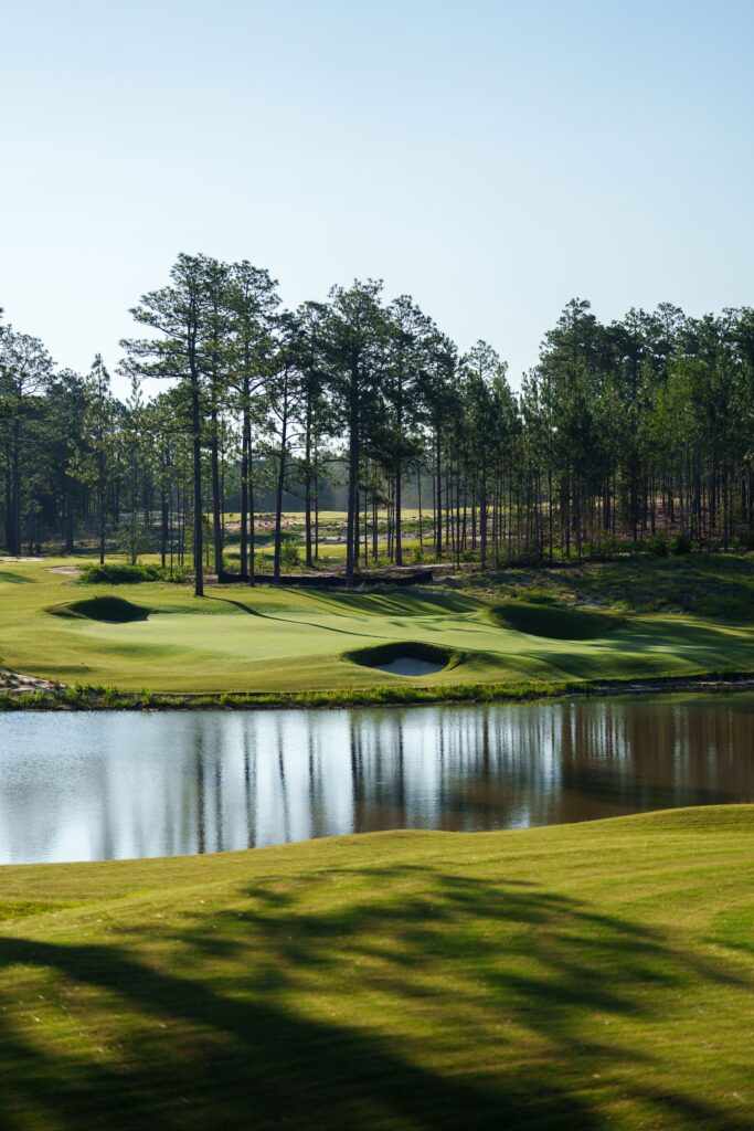 Water-guarded Green at the New Pinehurst No. 10