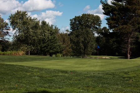 Paramus Golf Course #11 green side