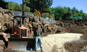 Kip working a 3-hole 9-tee mini course in Kula, Hawaii