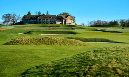 Tamarack Country Club 2nd hole mounds and bunkers