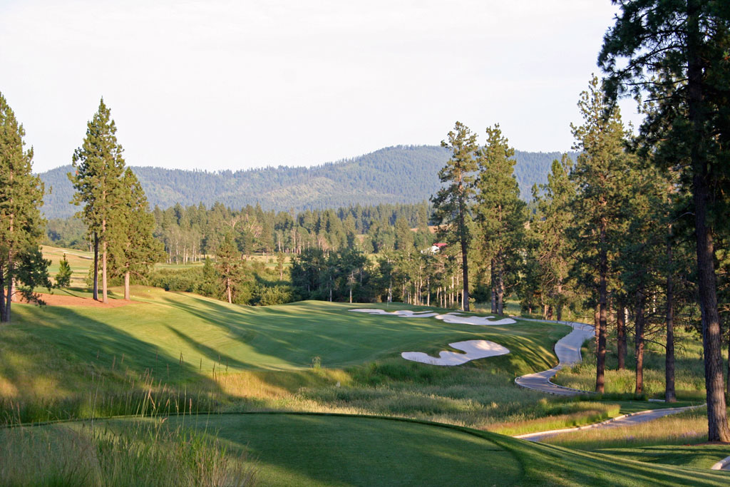 The 8th hole at Shepherd's longest client - Circling Raven Golf Club in Idaho