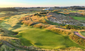 THE OPENING DOG-LEG AT ROYAL BIRKDALE, A STERN PAR-4 TO START THE DAY
