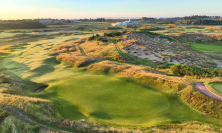 THE OPENING DOG-LEG AT ROYAL BIRKDALE, A STERN PAR-4 TO START THE DAY