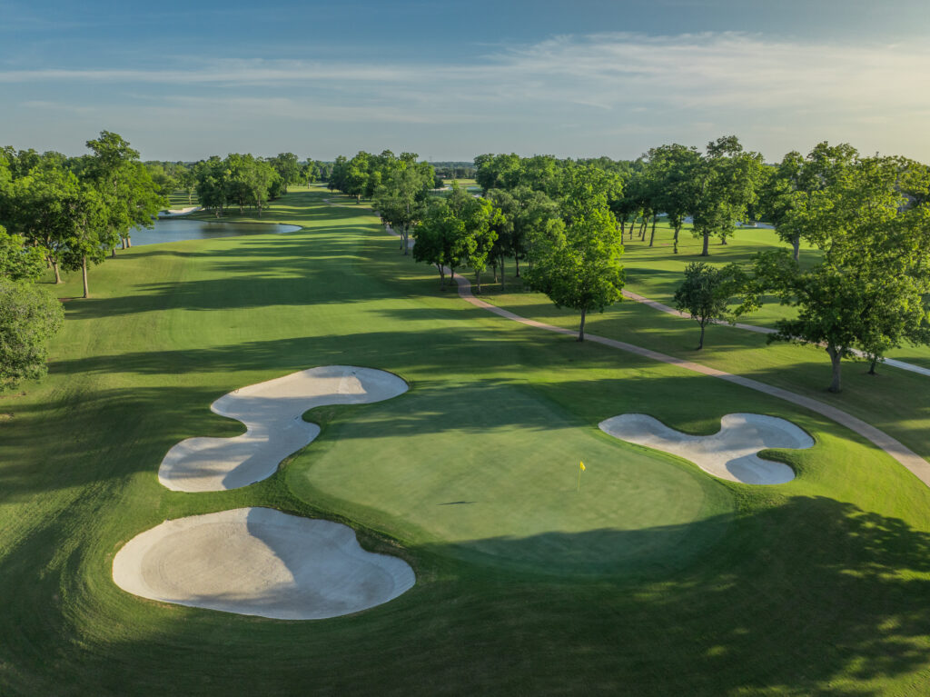 Shadow Hawk Golf Club