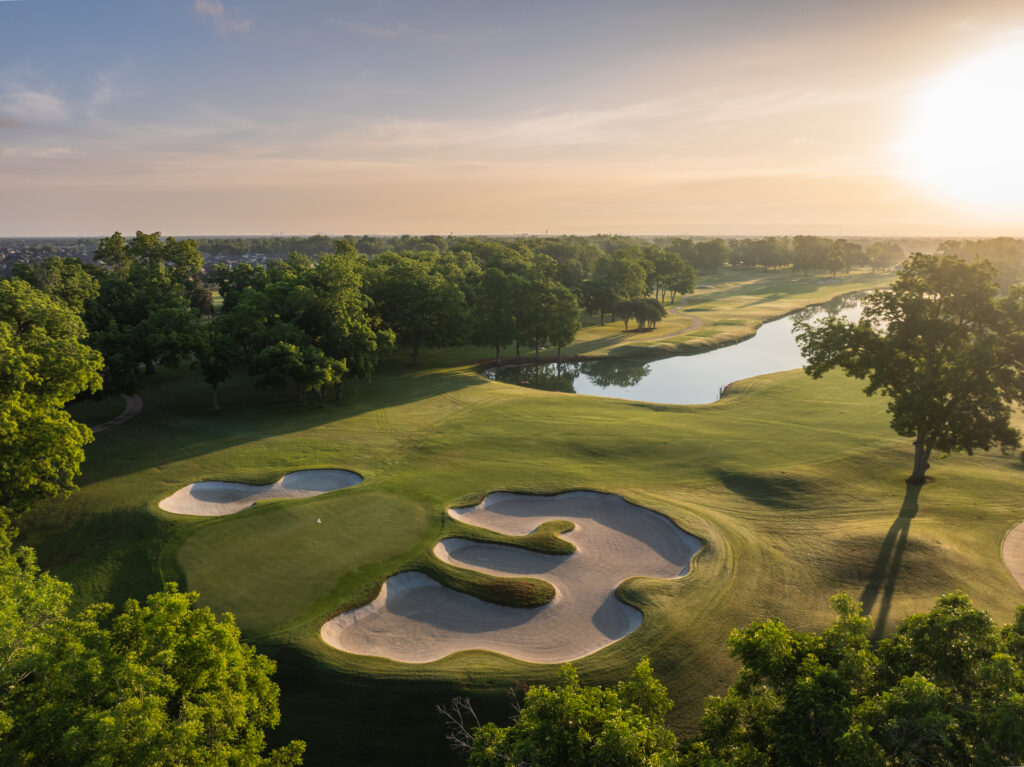 Shadow Hawk Golf Club