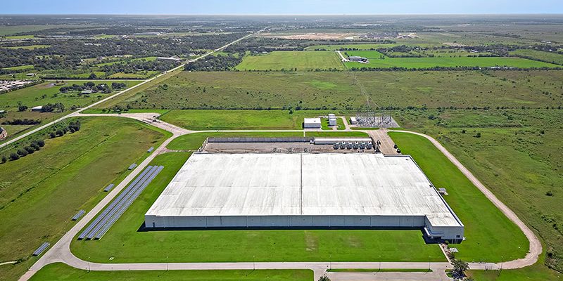 Small Server Farm near Houston